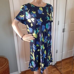Liz Claiborne 16 vibrant Poppy Floral flirty ruffled short sleeved lined dress